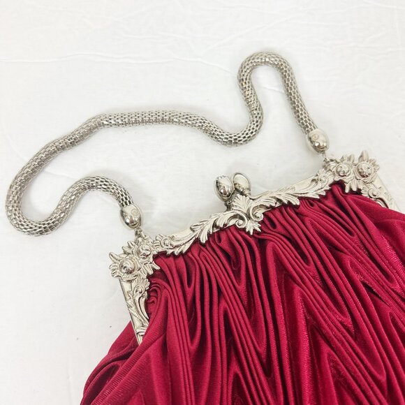 Vintage Y2K Cache Red Pleated Kisslock Mini Handbag Purse Formal Women's - Picture 2 of 5